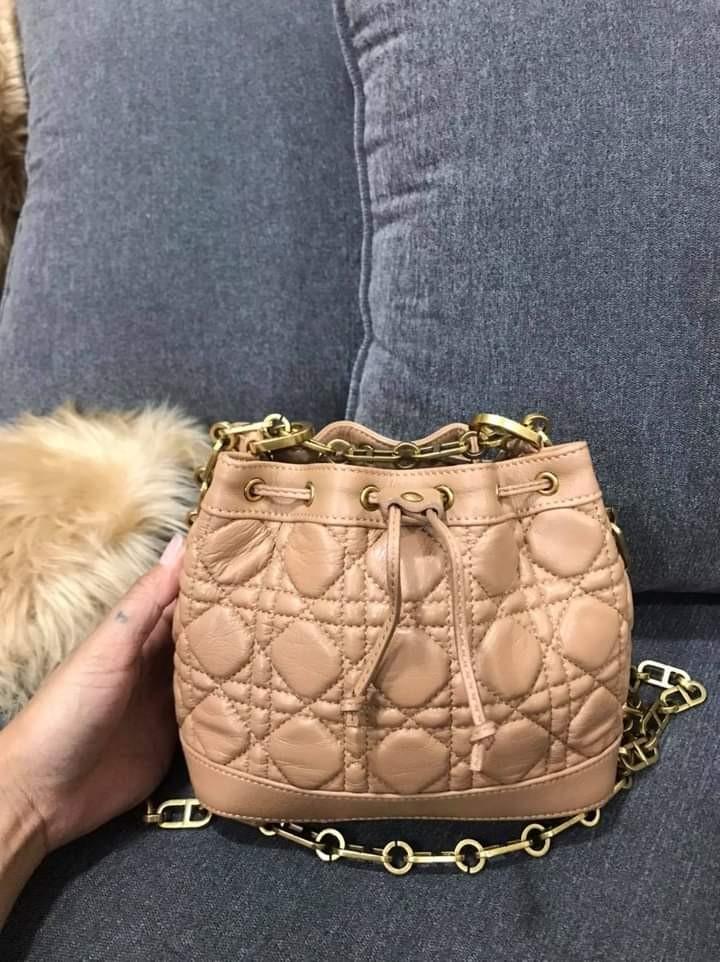Miss dior bucket bag store price
