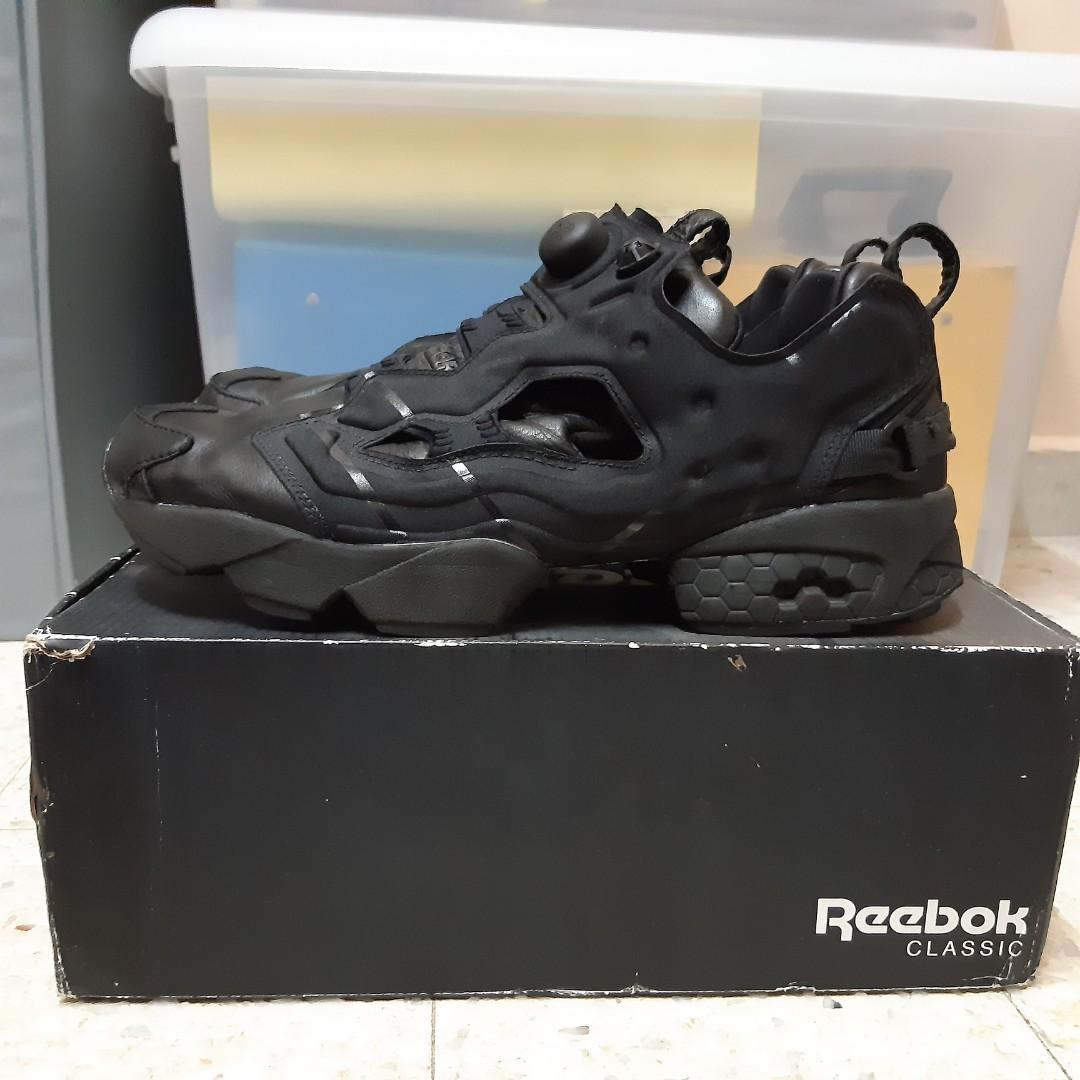 Crossover x reebok insta pump fury hotsell