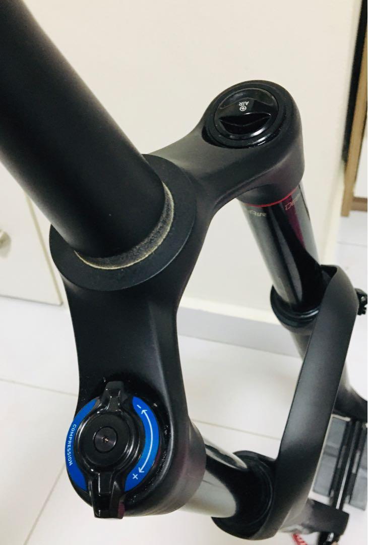 Rockshox yari rc 29 shop solo air 160mm boost 110x15mm