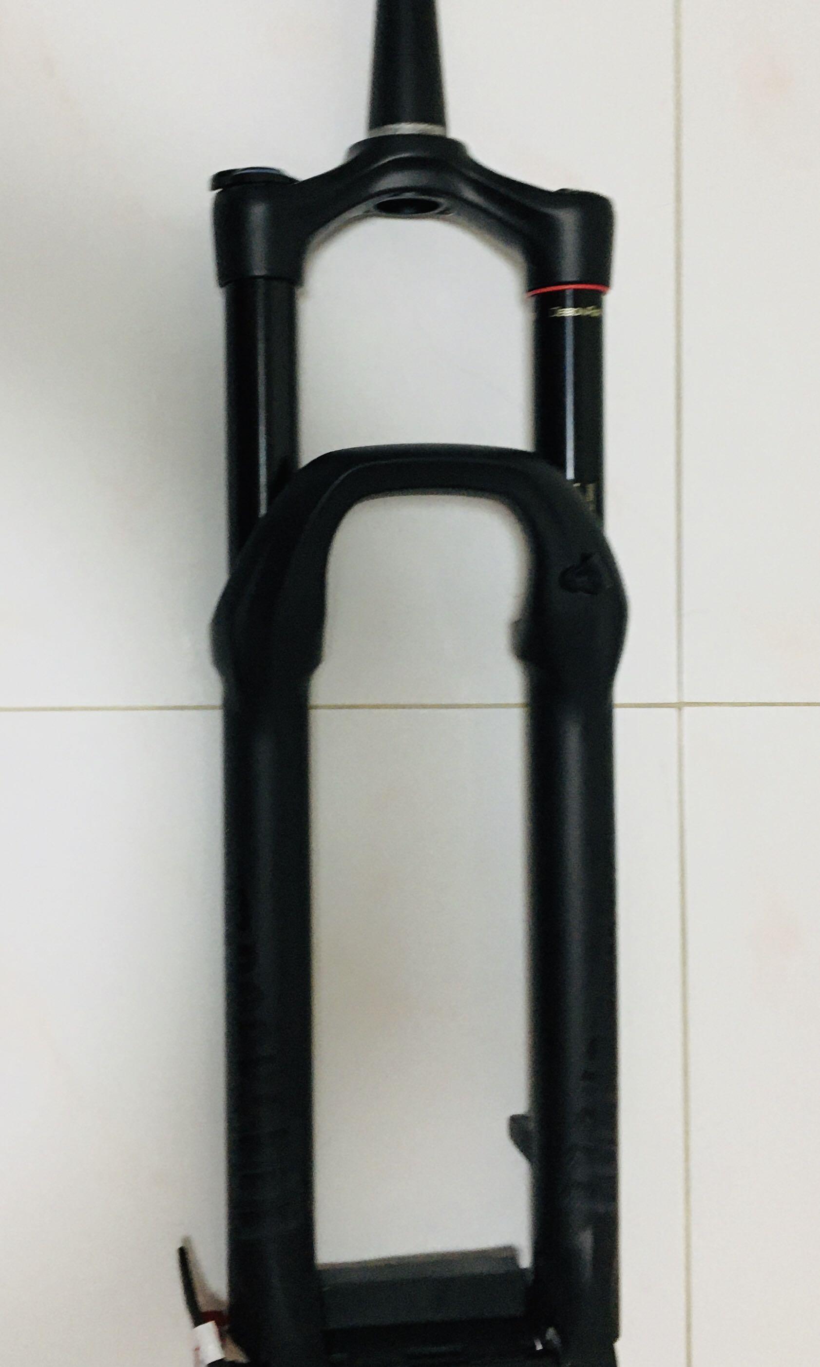 RockShox Yari RC 29
