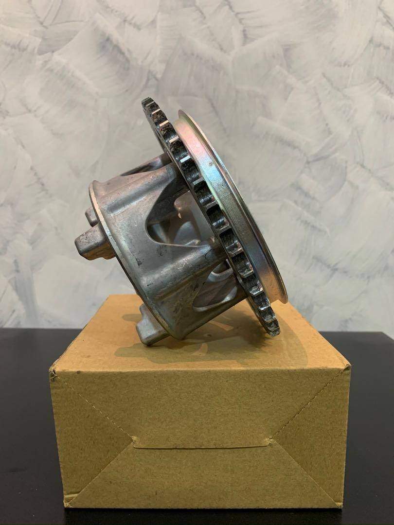 Set hub y15 v2 original with sprocket + chain, Auto Accessories on