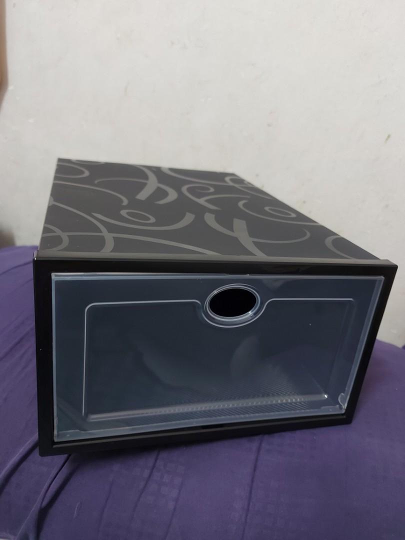 Stackable Shoe Box (Category: Storage Boxes & Baskets) located in Kuala Lumpur. Submitted by dvileguardian (Listing ID 1043550733, Image 1). Description: New stackable shoe box.Reason for sell buy the wrong size.(29cm*20.5cm*12cm).Got total 10 pcs.5 black 5 white.Cod cimb taman mutiara cheras..