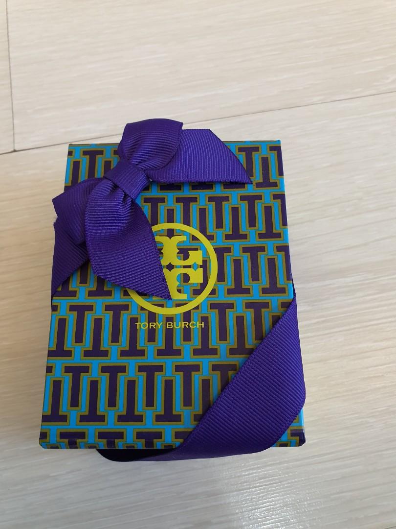 Tory Burch gift box, Women's Fashion, New Undergarments & Loungewear on  Carousell