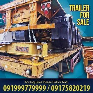 Trailer chassis flat bed