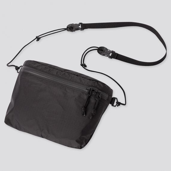 Uniqlo fanny 2025 pack