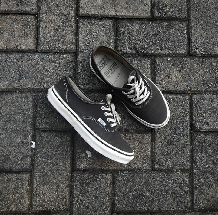 Vans authentic cheap x beams