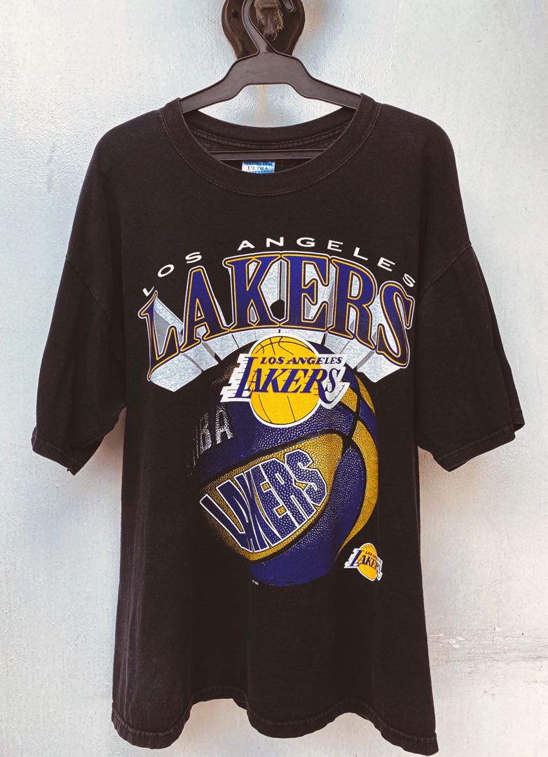 Vintage Nba Lakers Tee Men S Fashion Clothes Tops On Carousell