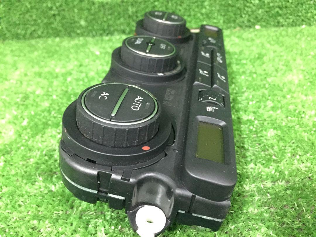 VW Golf MK5 GTI Climate Aircond Control, Auto Accessories on Carousell