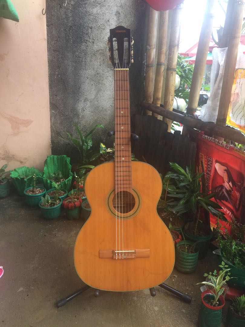 Yamaha cheap s70 guitar