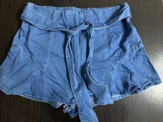 （分類：）位於 。 由 booooommmmmm 提交（商品編號 1043840498，圖片 1）。簡介： 。