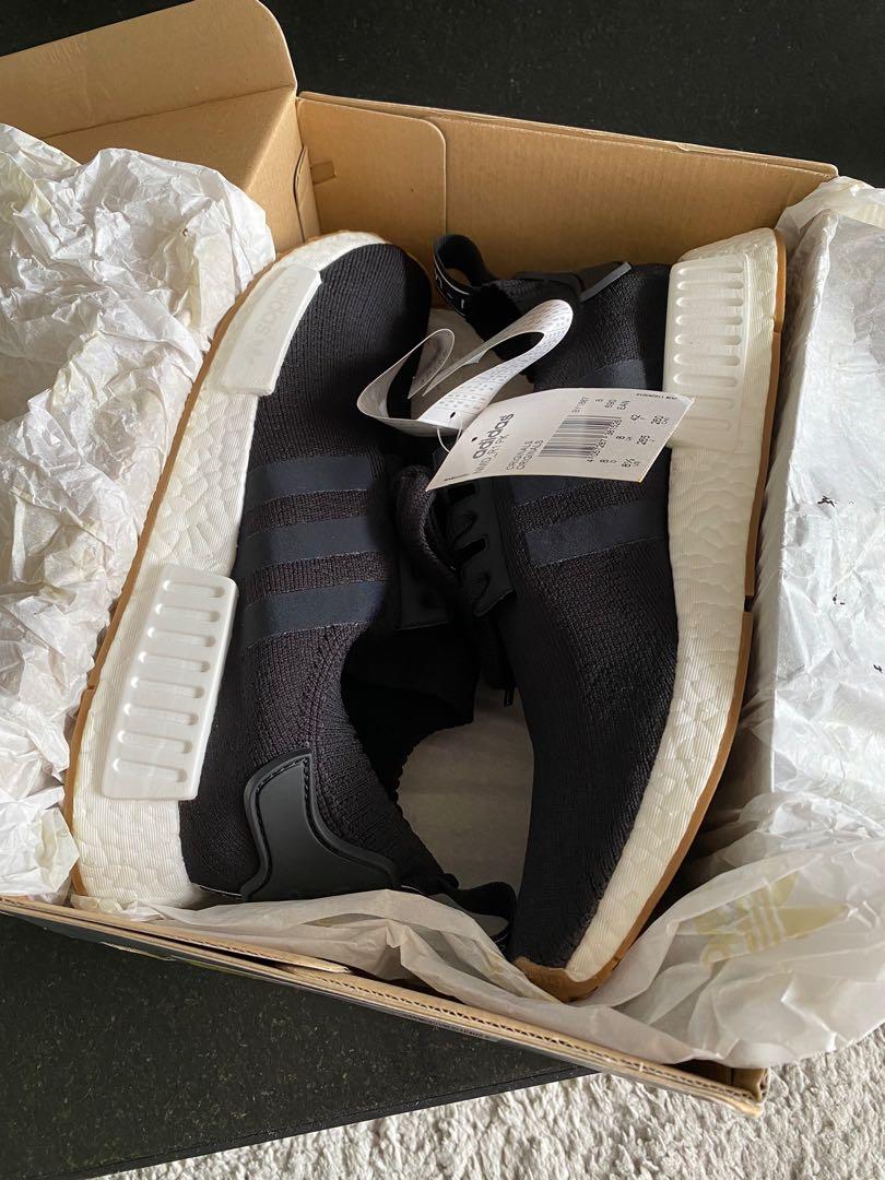 adidas nmd r1 gum pack black