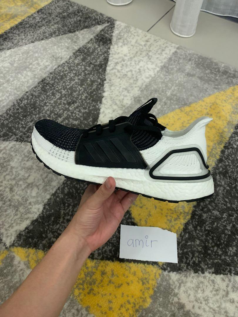 Ultra boost 19 deals oreo ads black soles