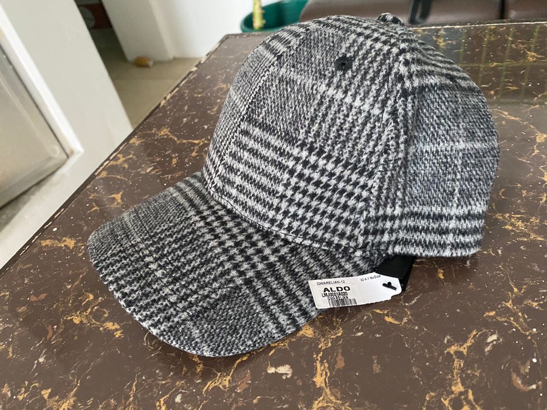 aldo caps