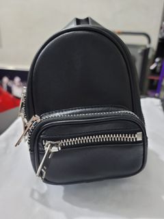 （分類：）位於 。 由 edmondkiki 提交（商品編號 1043886935，圖片 1）。簡介： 。