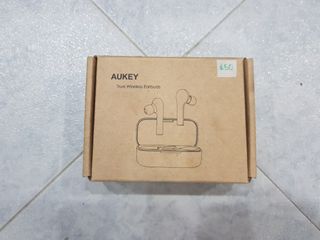 (Category: ) located in . Submitted by cheap2barang2 (Listing ID 1043927551, Image 1). Description: .