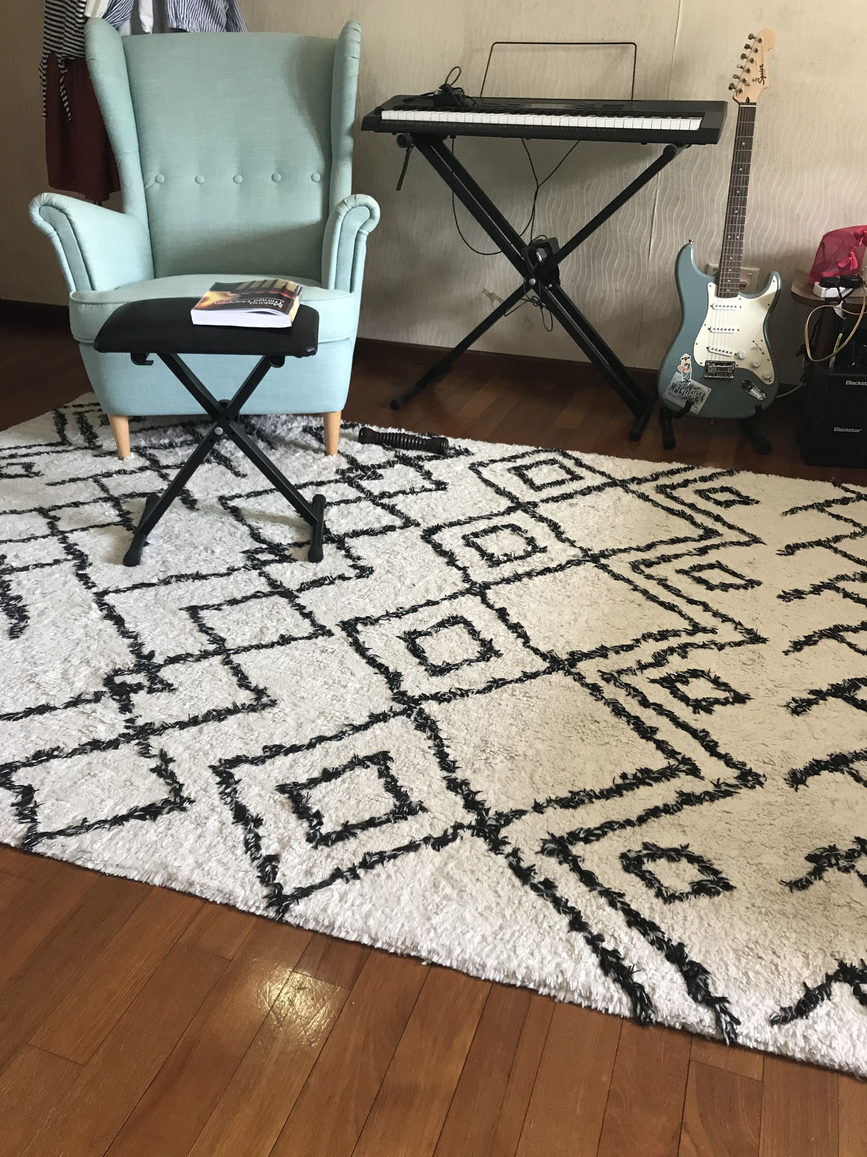 Castlery rug outlet