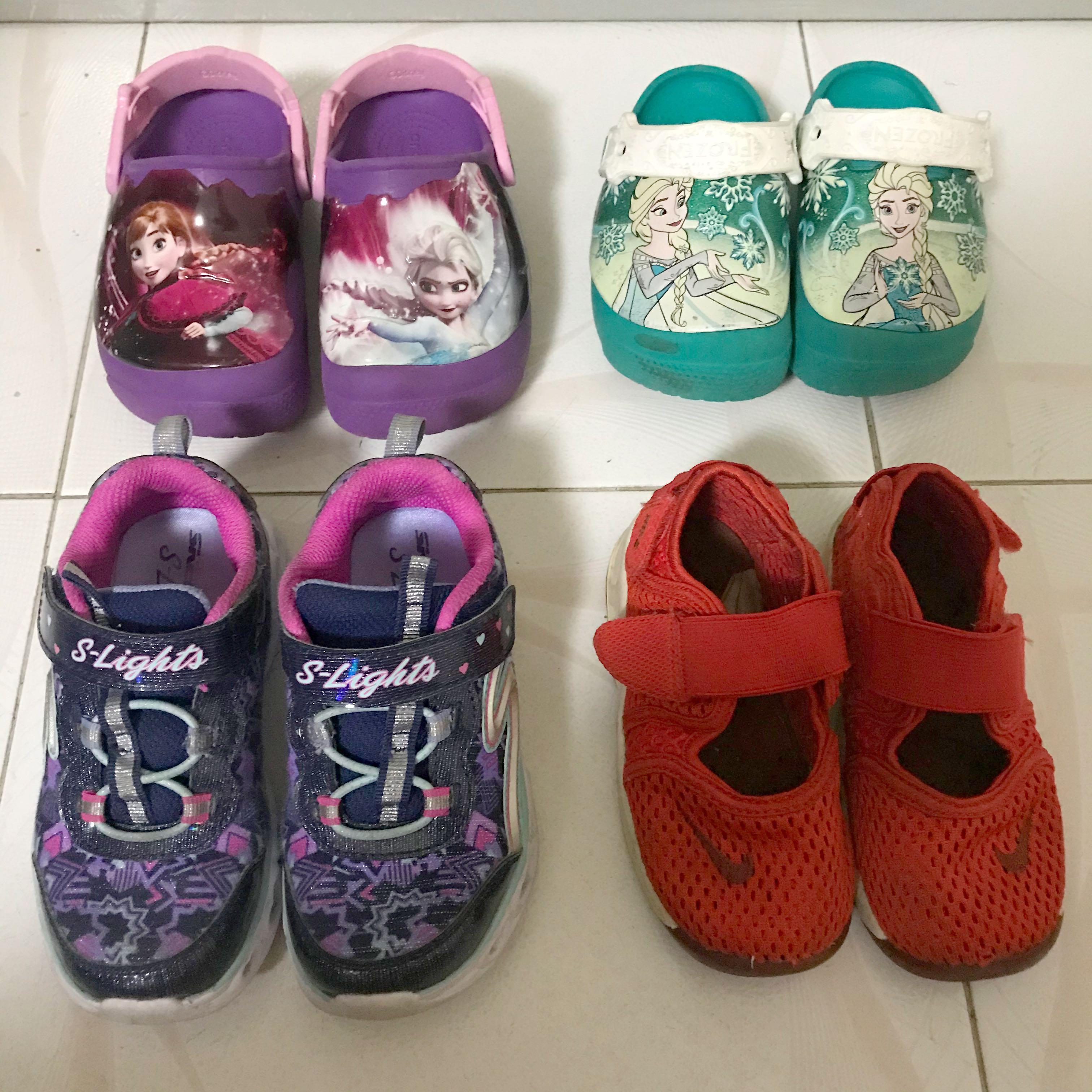 frozen skechers
