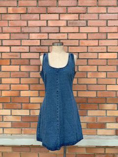 (Category: ) located in . Submitted by allywears (Listing ID 1043853029, Image 1). Description: .