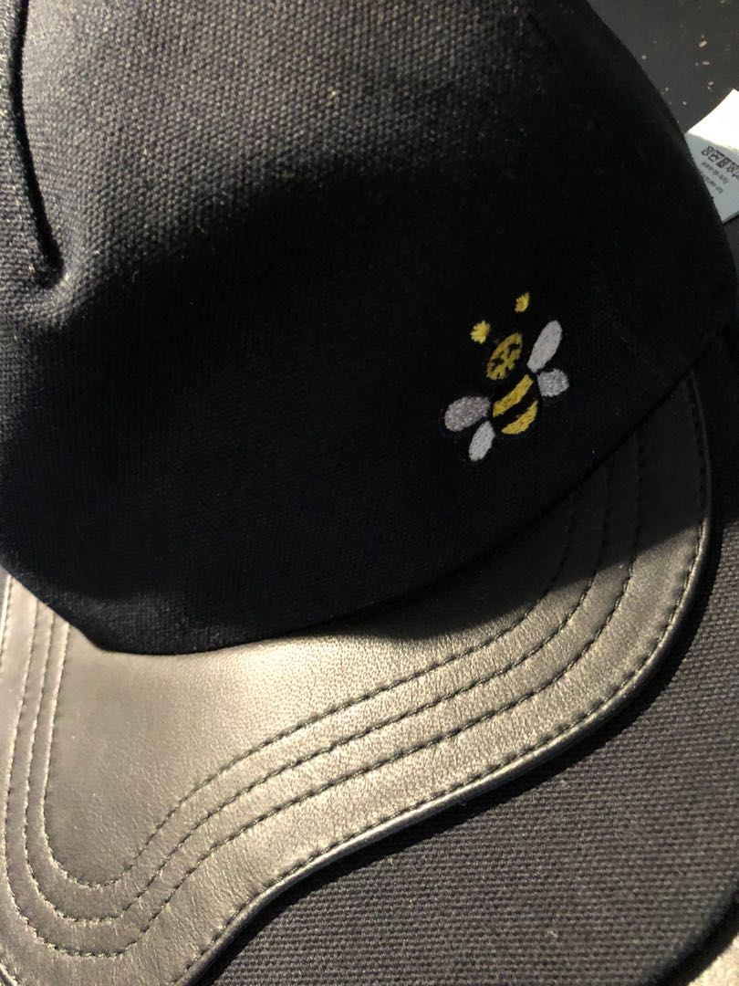 Dior x Kaws Cap, Men's Fashion, Watches & Accessories, Caps