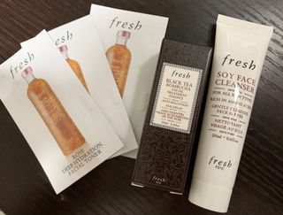 （分類：）位於 。 由 jamieebear 提交（商品編號 1043852790，圖片 1）。簡介： 。