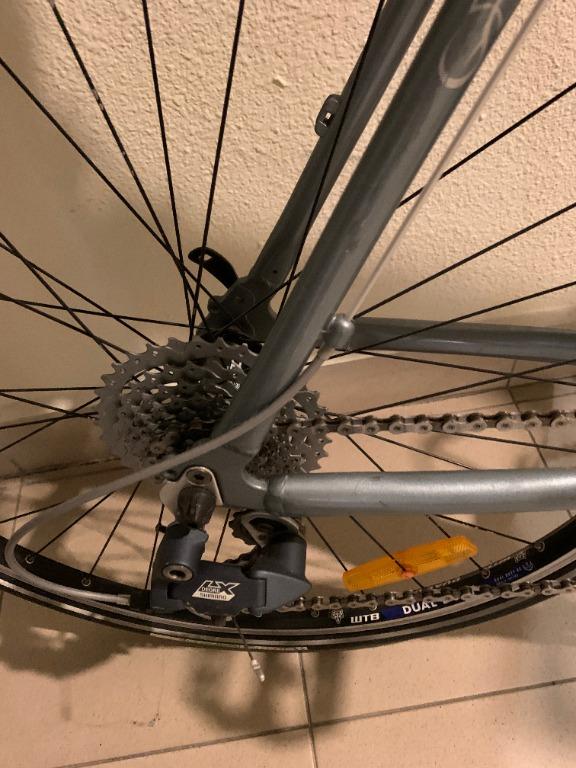 gary fisher trek hybrid bike