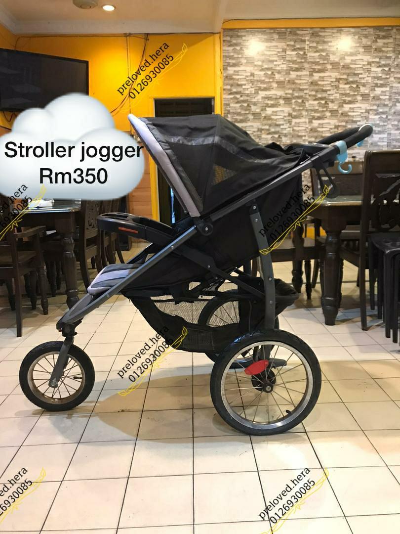 how to fold an expedition stroller