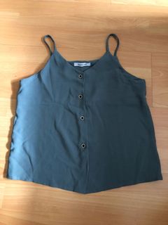 (Category: ) located in . Submitted by bloppysthrifts (Listing ID 1043851674, Image 1). Description: .