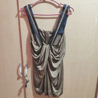 (Category: ) located in . Submitted by dcprelovedclothes (Listing ID 1043923965, Image 1). Description: .