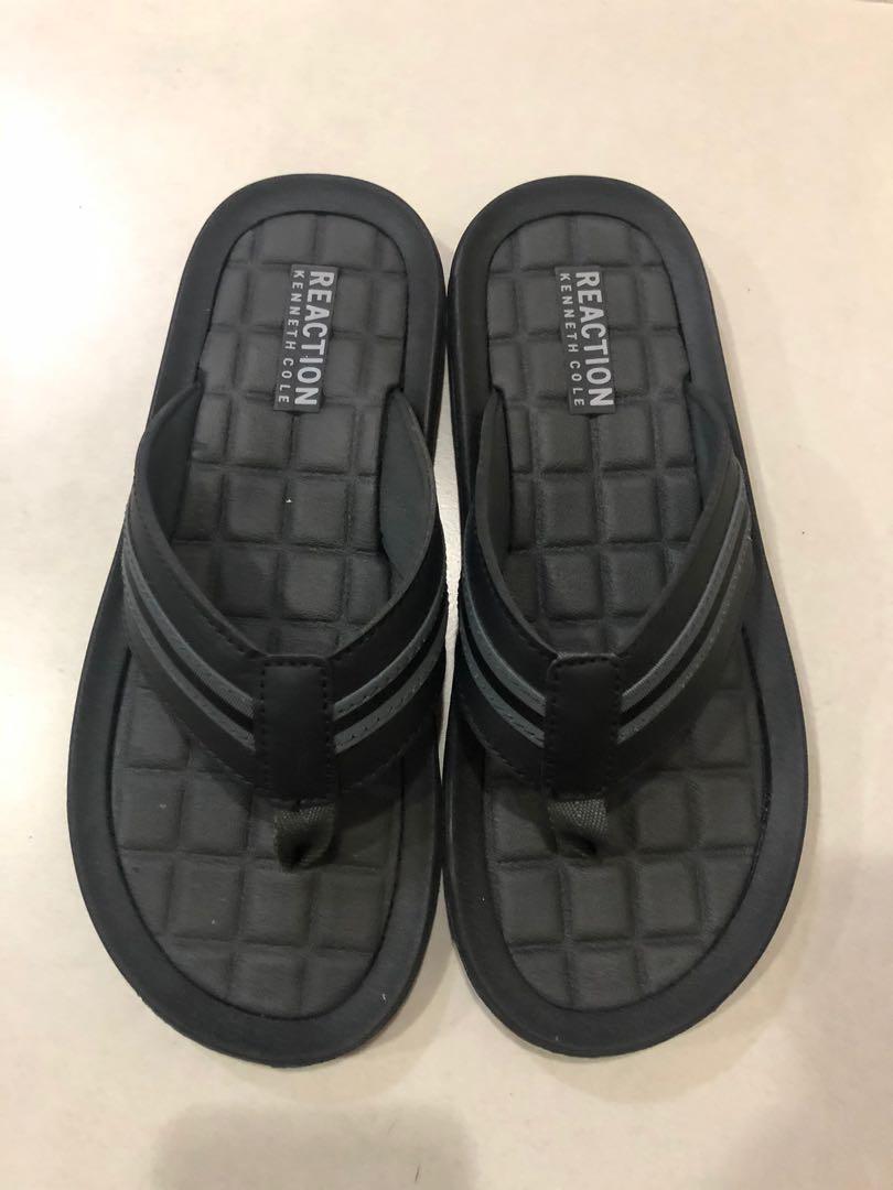 Kenneth Cole slippers