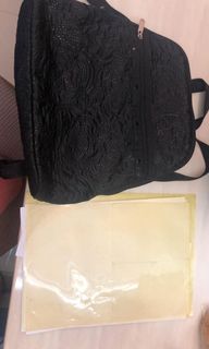 （分類：）位於 。 由 janiceleeyc 提交（商品編號 1043904392，圖片 1）。簡介： 。