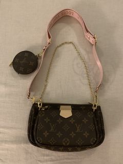（分類：）位於 。 由 queen_b_reno 提交（商品編號 1043822920，圖片 1）。簡介： 。