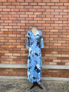 (Category: ) located in . Submitted by allywears (Listing ID 1043875632, Image 1). Description: .