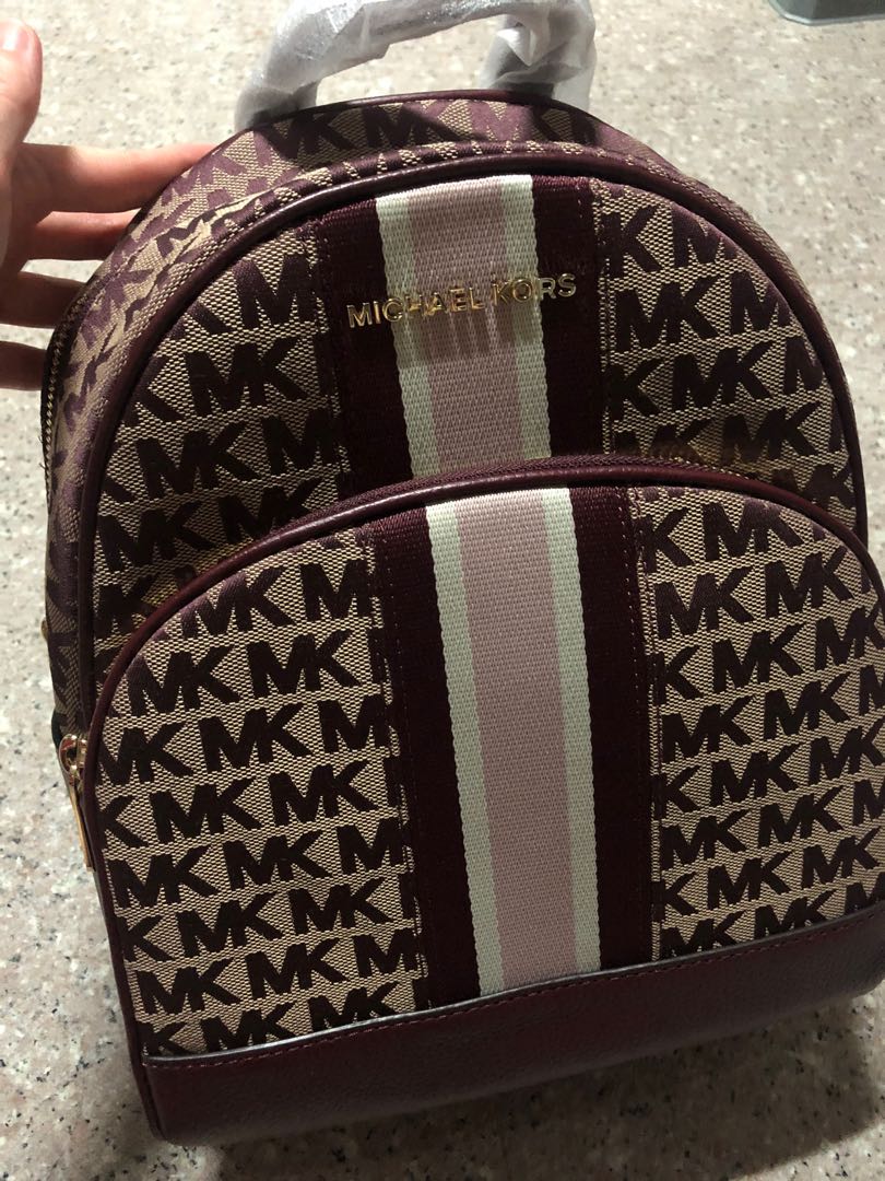 Michael Kors Abbey Medium Backpack Signature Oxblood, Women's Fashion
