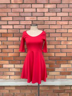 (Category: ) located in . Submitted by allywears (Listing ID 1043852647, Image 1). Description: .