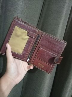 (Kategori: ) berada di . Dikirim oleh putryfernanda (ID iklan 1043740019, Gambar 1). Deskripsi: .