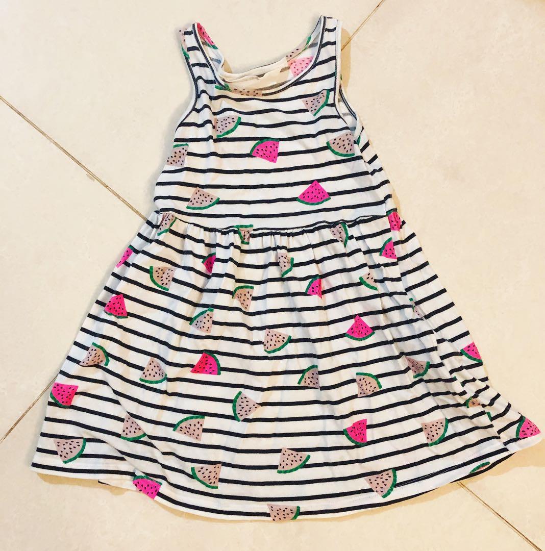 Preloved H M watermelon stripes dress size 98 104 2 4y Babies Kids Babies Kids Fashion on Carousell