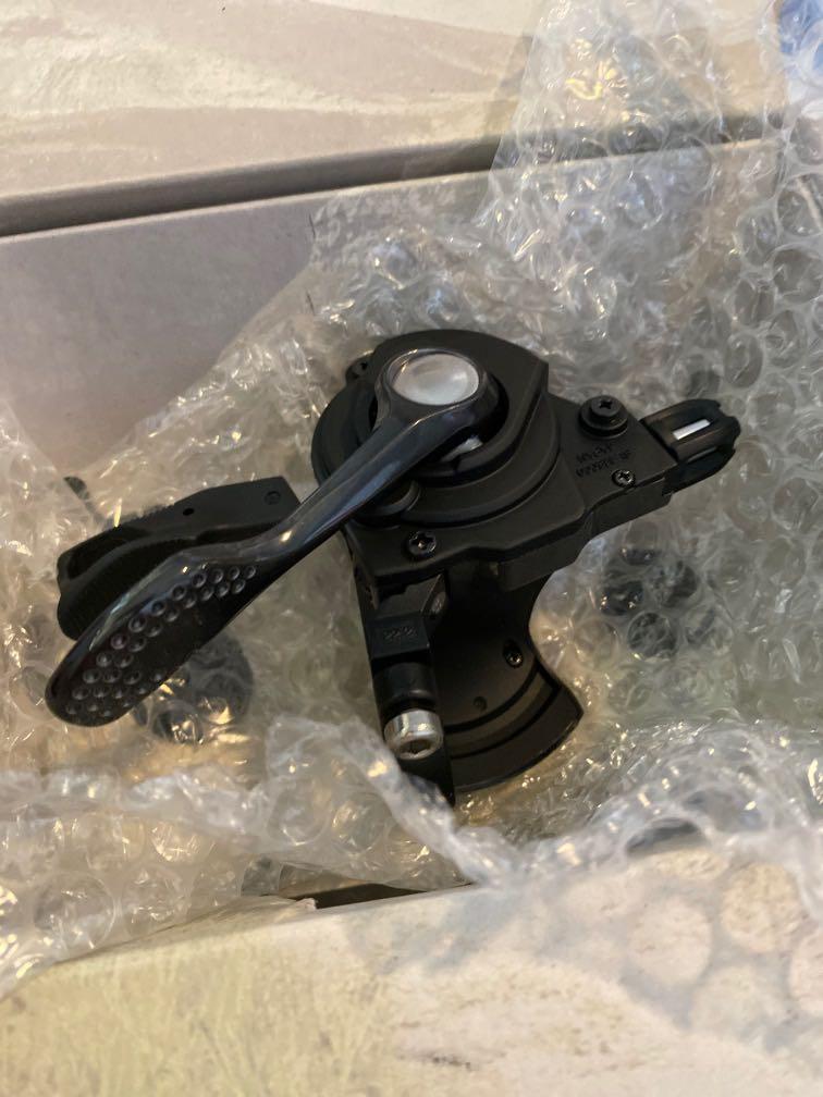 Shimano XT M8000 Bar Clamp 11 Speed Shifter, Sports Equipment, Bicycles