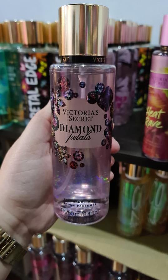 Victoria secret diamond petals discount body mist