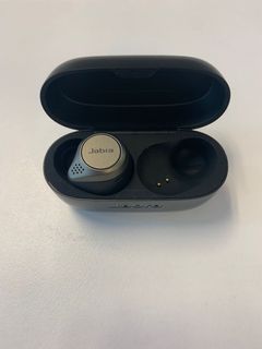 （分類：）位於 。 由 raycheung4180 提交（商品編號 1044009583，圖片 1）。簡介： 。