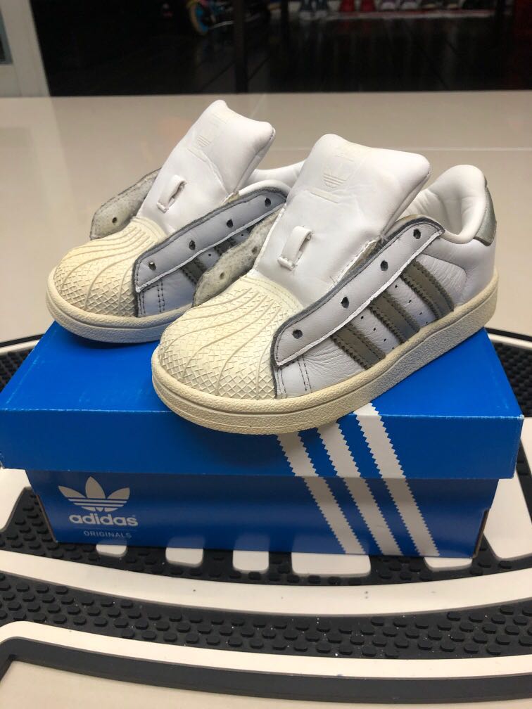 adidas originals superstar kids silver