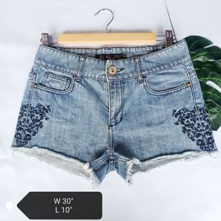 (Category: ) located in . Submitted by spotyoursph (Listing ID 1043994674, Image 1). Description: .