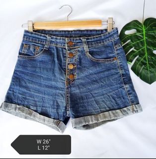 (Category: ) located in . Submitted by spotyoursph (Listing ID 1043999875, Image 1). Description: .