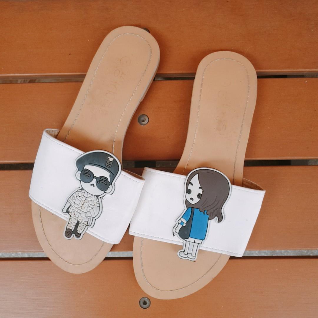 Descendants slippers deals