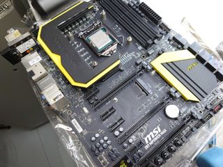 （分類：）位於 。 由 felix849876 提交（商品編號 1043991348，圖片 1）。簡介： 。
