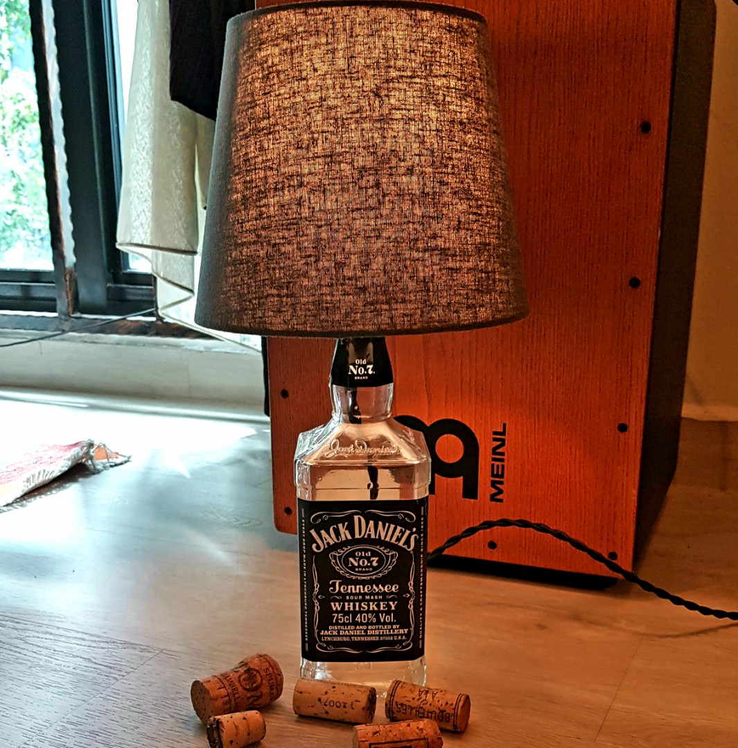 JD Jack Daniels Whisky bottle table lamp with switch & bulb