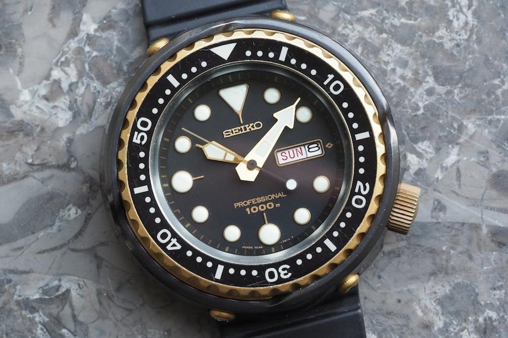 JDM] BNIB Seiko Marinemaster 1000m Quartz Diver SBBN040 Black Dial