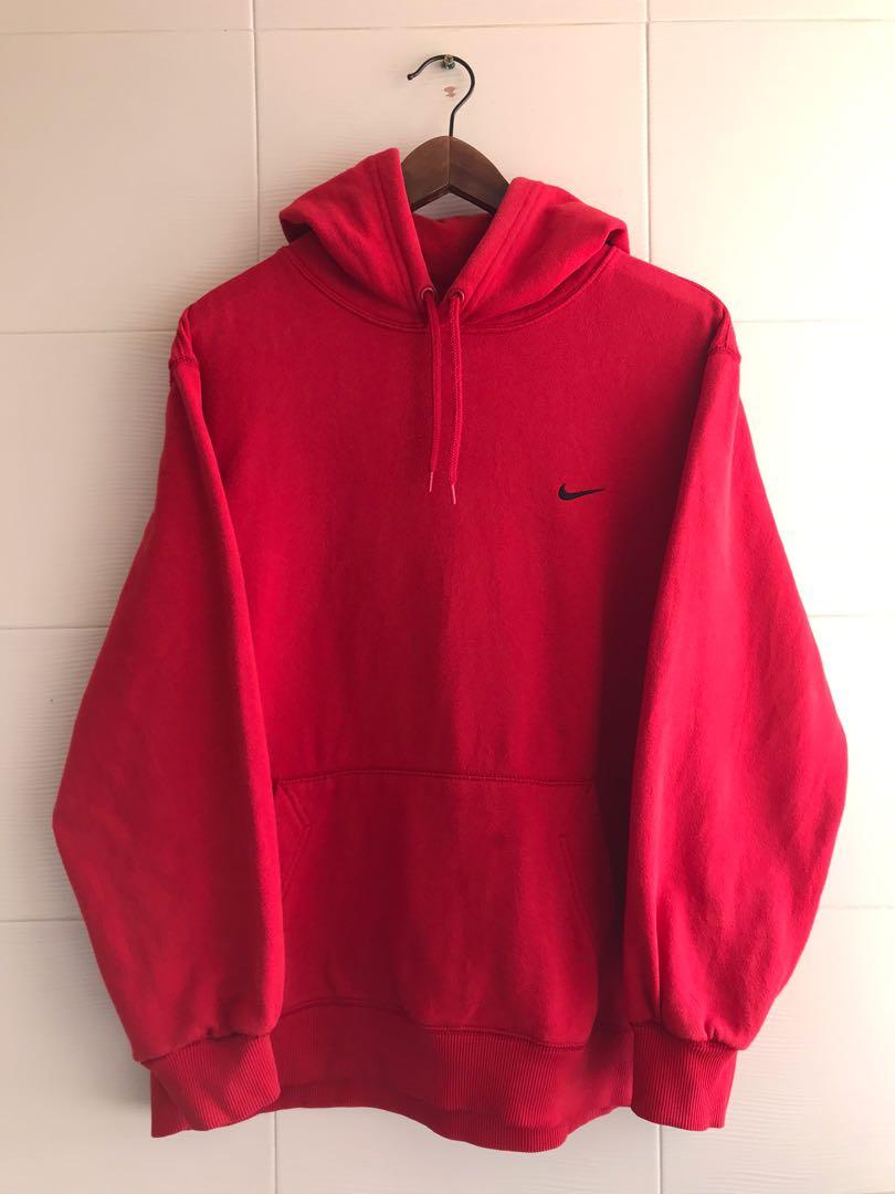 Red nike 2024 hoodie small
