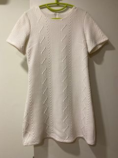 (Category: ) located in . Submitted by thewardrobe.net (Listing ID 1044154809, Image 1). Description: .