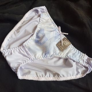 （分類：）位於 。 由 biuminnie 提交（商品編號 1043963262，圖片 1）。簡介： 。
