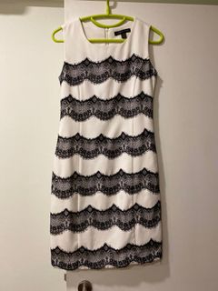(Category: ) located in . Submitted by thewardrobe.net (Listing ID 1044153613, Image 1). Description: .